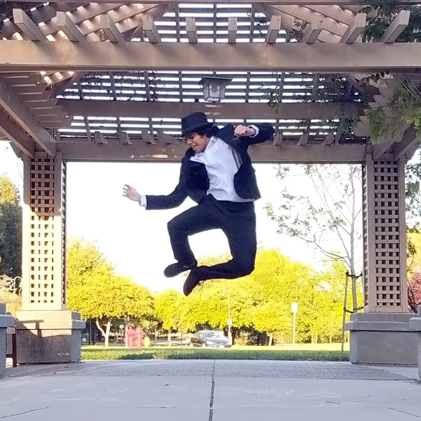 Indraneel performing an Electroswing dance